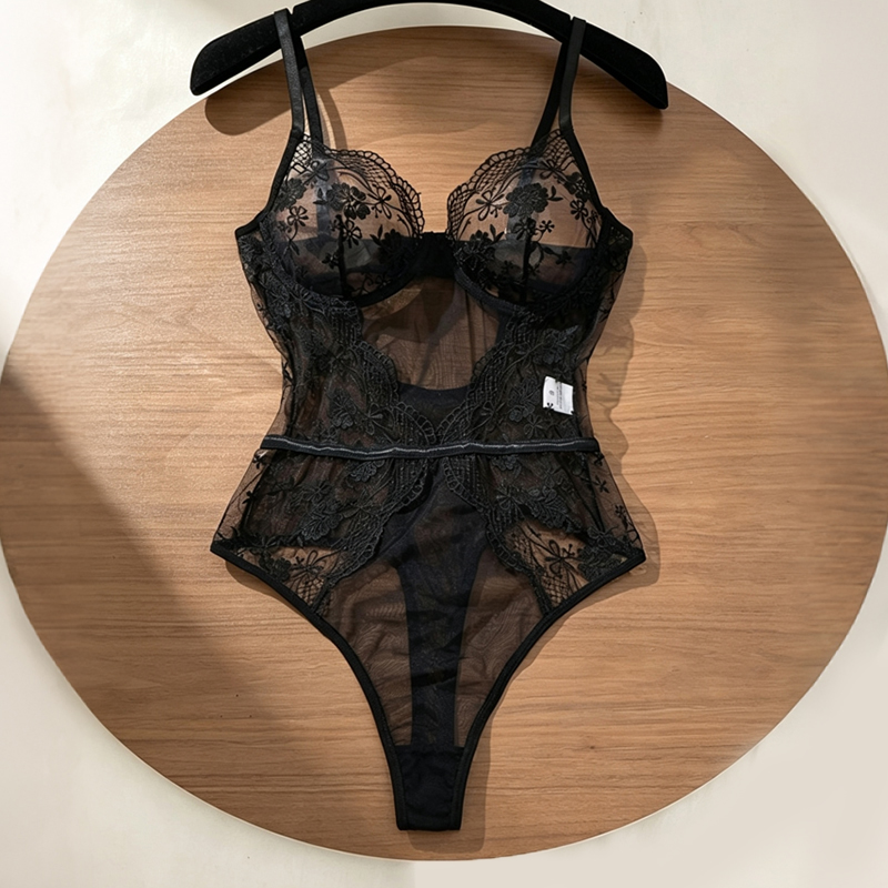 บอดี้สูทลูกไม้ลายดอกไม้สำหรับผ - Lace Teddy Lingerie บทวิจารณ์และราคา